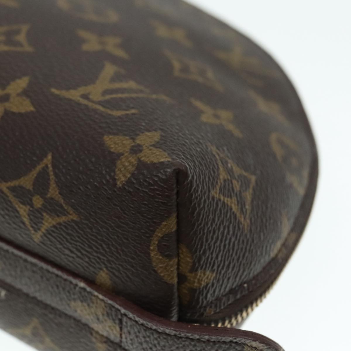 LOUIS VUITTON Monogram Trousse Demi Ronde Cosmetic Pouch M47520 LV Auth 89922