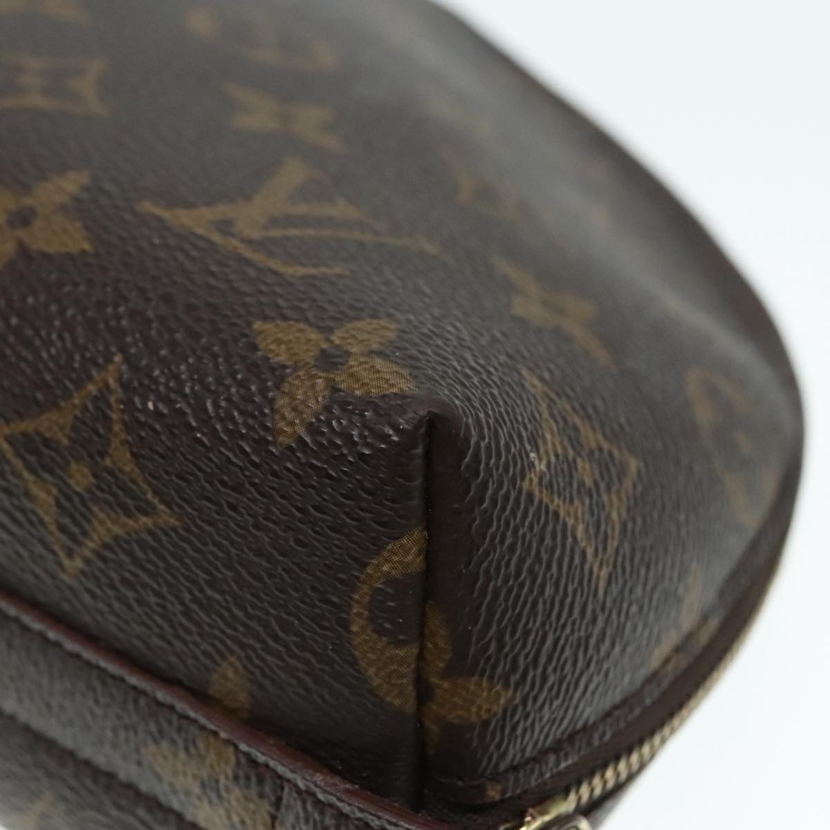 LOUIS VUITTON Monogram Trousse Demi Ronde Cosmetic Pouch M47520 LV Auth 89925