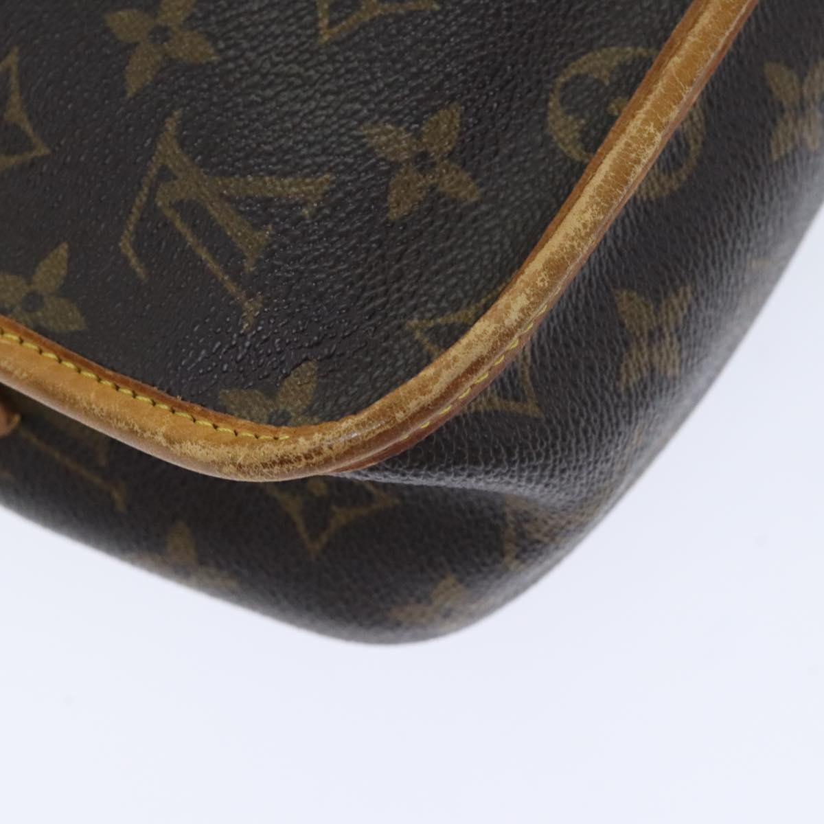 LOUIS VUITTON Monogram Gibeciere MM Shoulder Bag M42247 LV Auth 89955