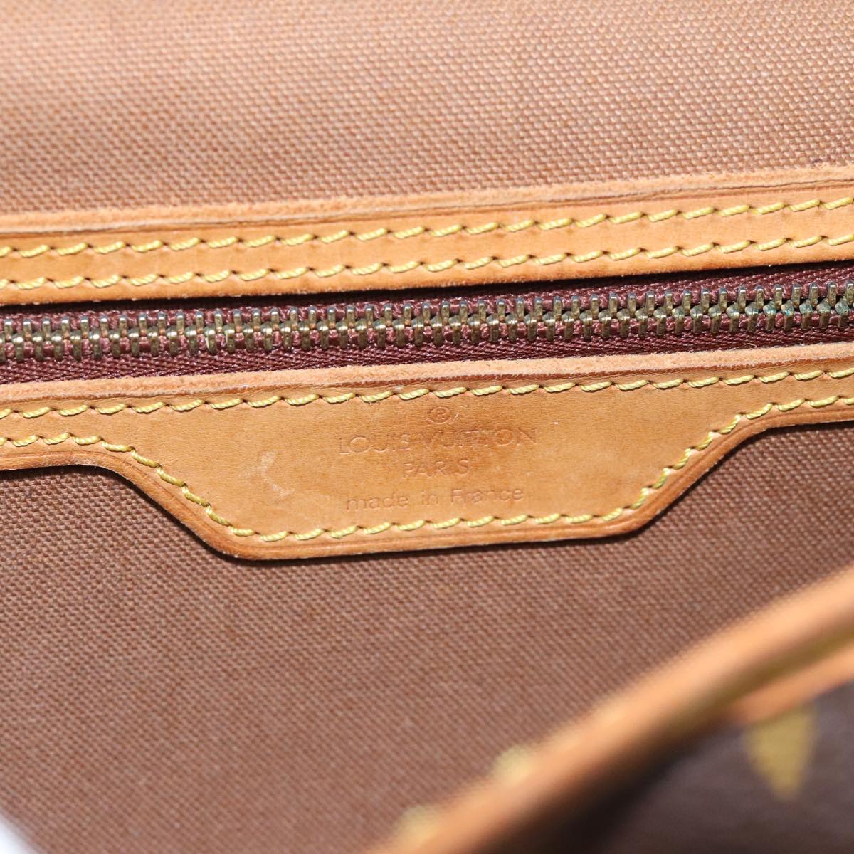 LOUIS VUITTON Monogram Gibeciere MM Shoulder Bag M42247 LV Auth 89955