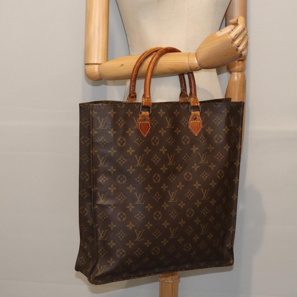 LOUIS VUITTON Monogram Sac Plat Hand Bag M51140 LV Auth 89983