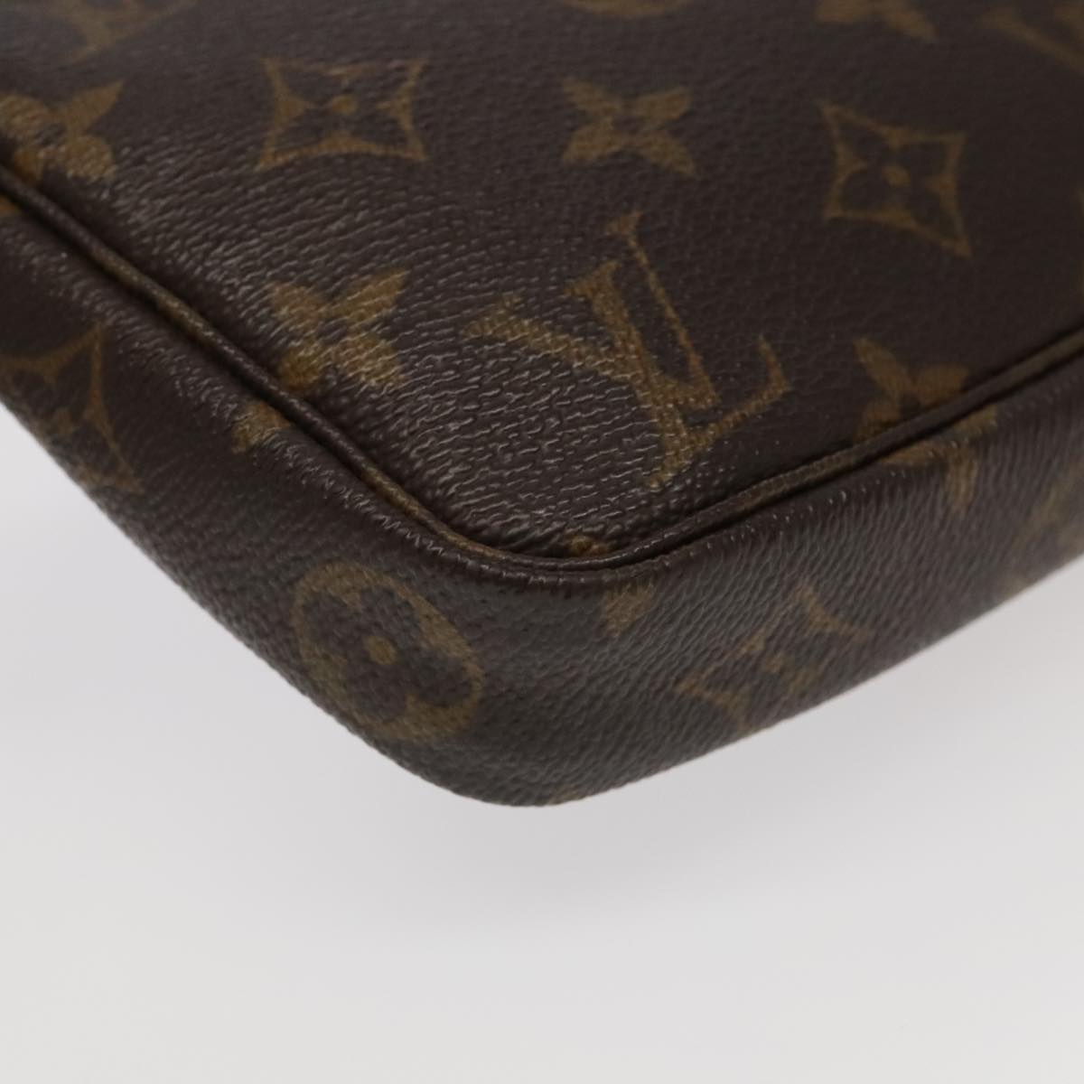 LOUIS VUITTON Monogram Pochette Accessoires Pouch M51980 LV Auth 89986