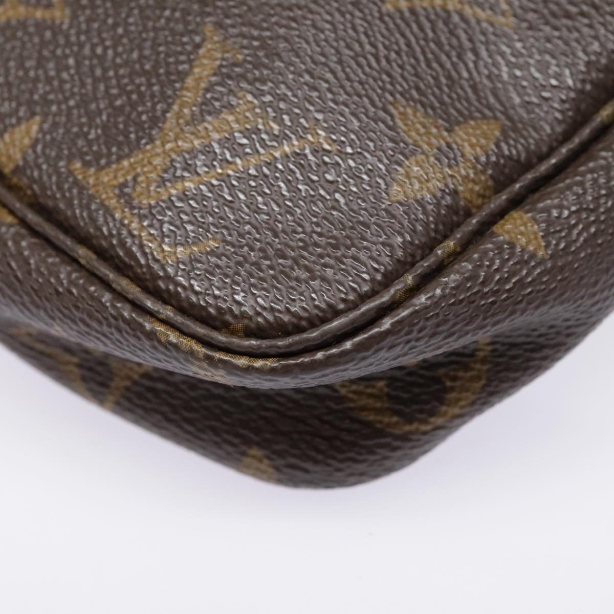 LOUIS VUITTON Monogram Pochette Accessoires Pouch M51980 LV Auth 89988