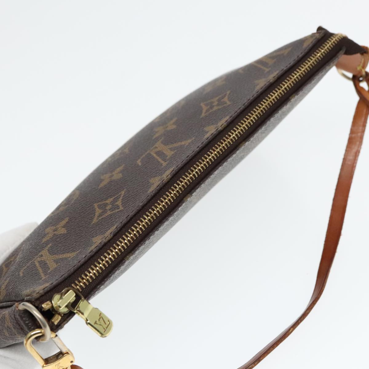 LOUIS VUITTON Monogram Pochette Accessoires Pouch M51980 LV Auth 89991