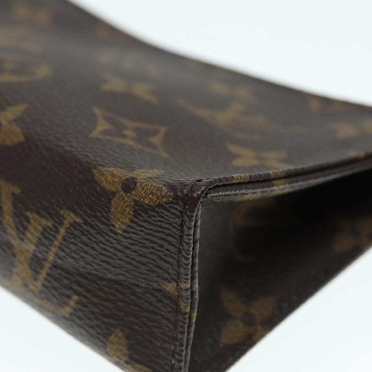 LOUIS VUITTON Monogram Poche Toilette 15 Pouch M47546 LV Auth 90017