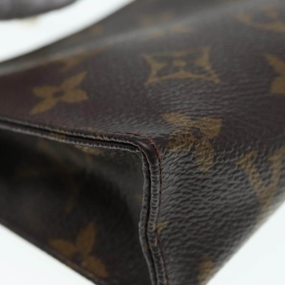 LOUIS VUITTON Monogram Poche Toilette 15 Pouch M47546 LV Auth 90020