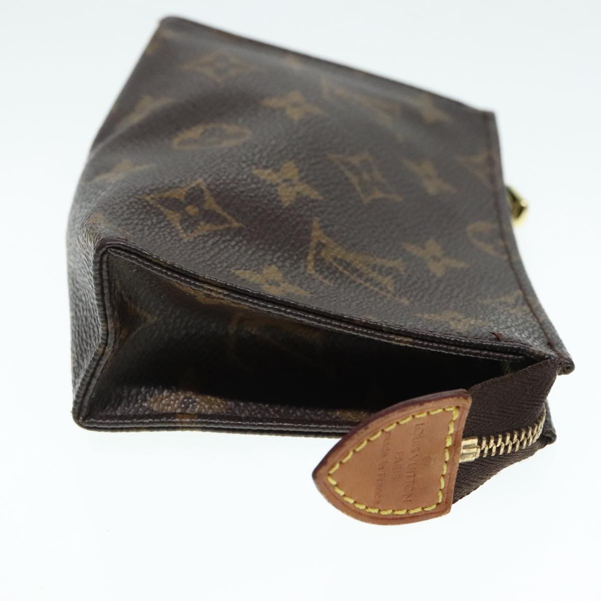 LOUIS VUITTON Monogram Poche Toilette 15 Pouch M47546 LV Auth 90020