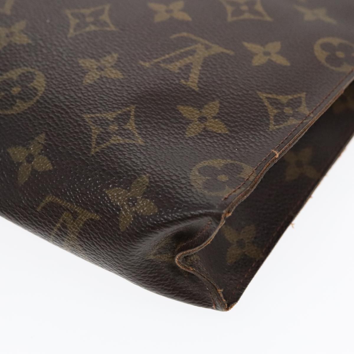 LOUIS VUITTON Monogram Poche Toilette 26 Pouch M47542 LV Auth 90026