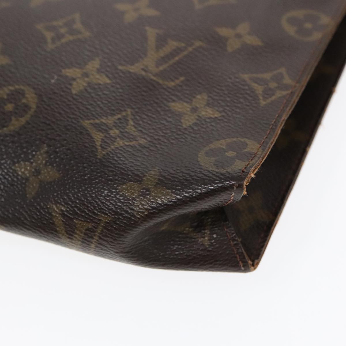 LOUIS VUITTON Monogram Poche Toilette 26 Pouch M47542 LV Auth 90026