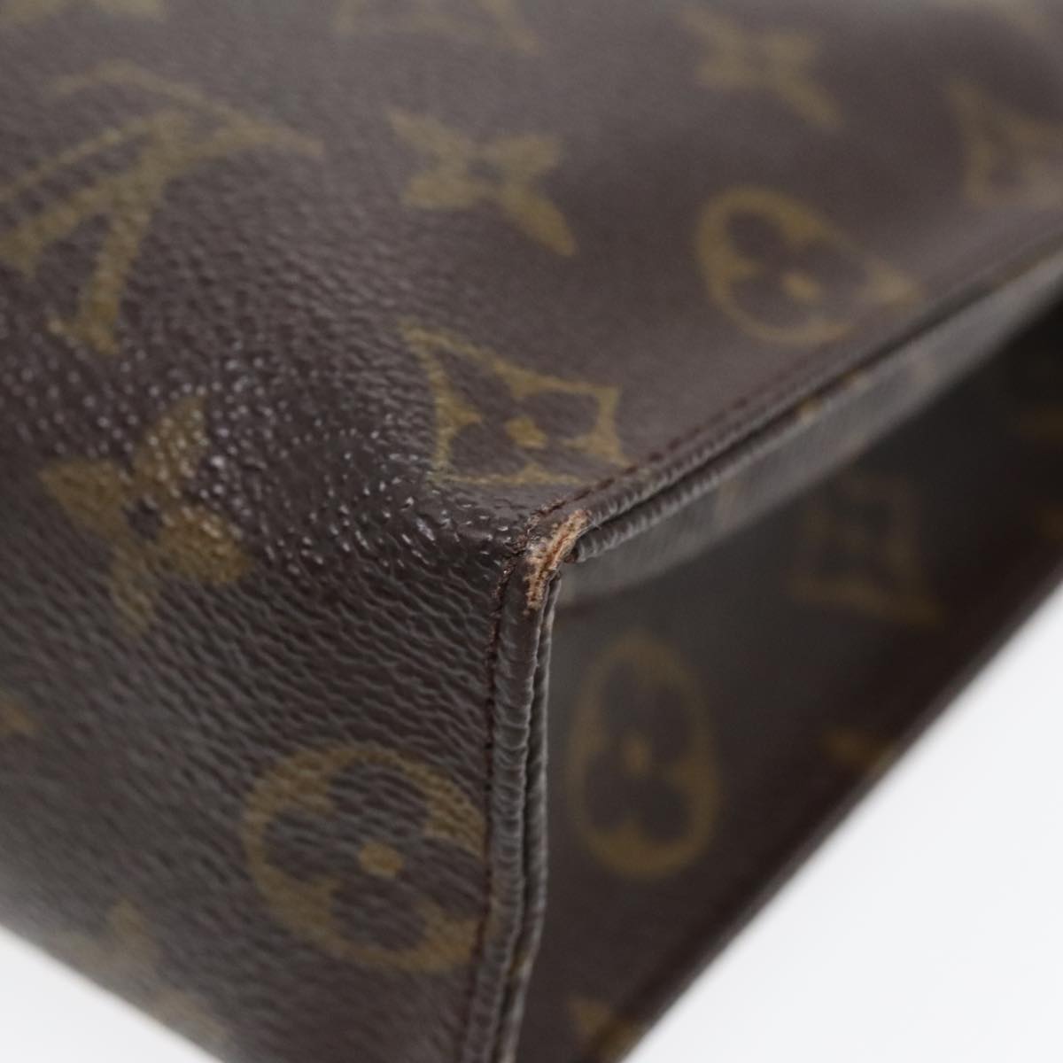 LOUIS VUITTON Monogram Poche Toilette 26 Pouch M47542 LV Auth 90060