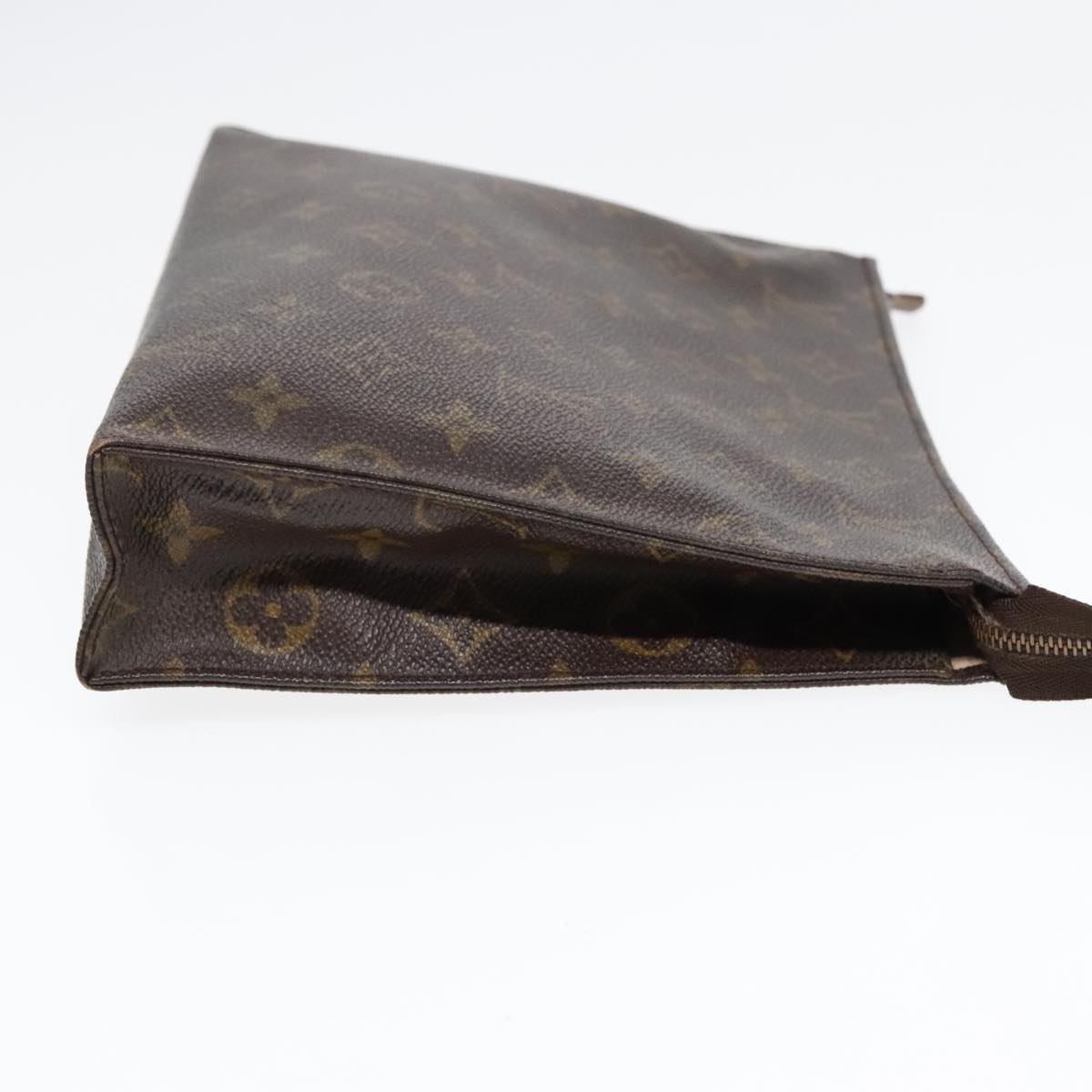 LOUIS VUITTON Monogram Poche Toilette 26 Pouch M47542 LV Auth 90060