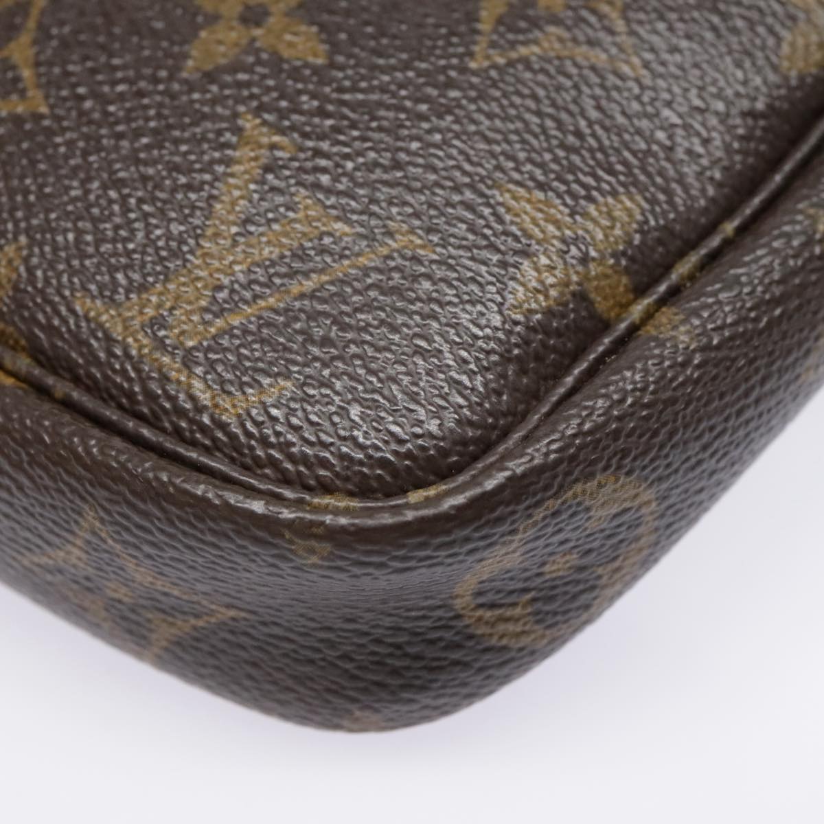 LOUIS VUITTON Monogram Pochette Accessoires Pouch M51980 LV Auth 90069