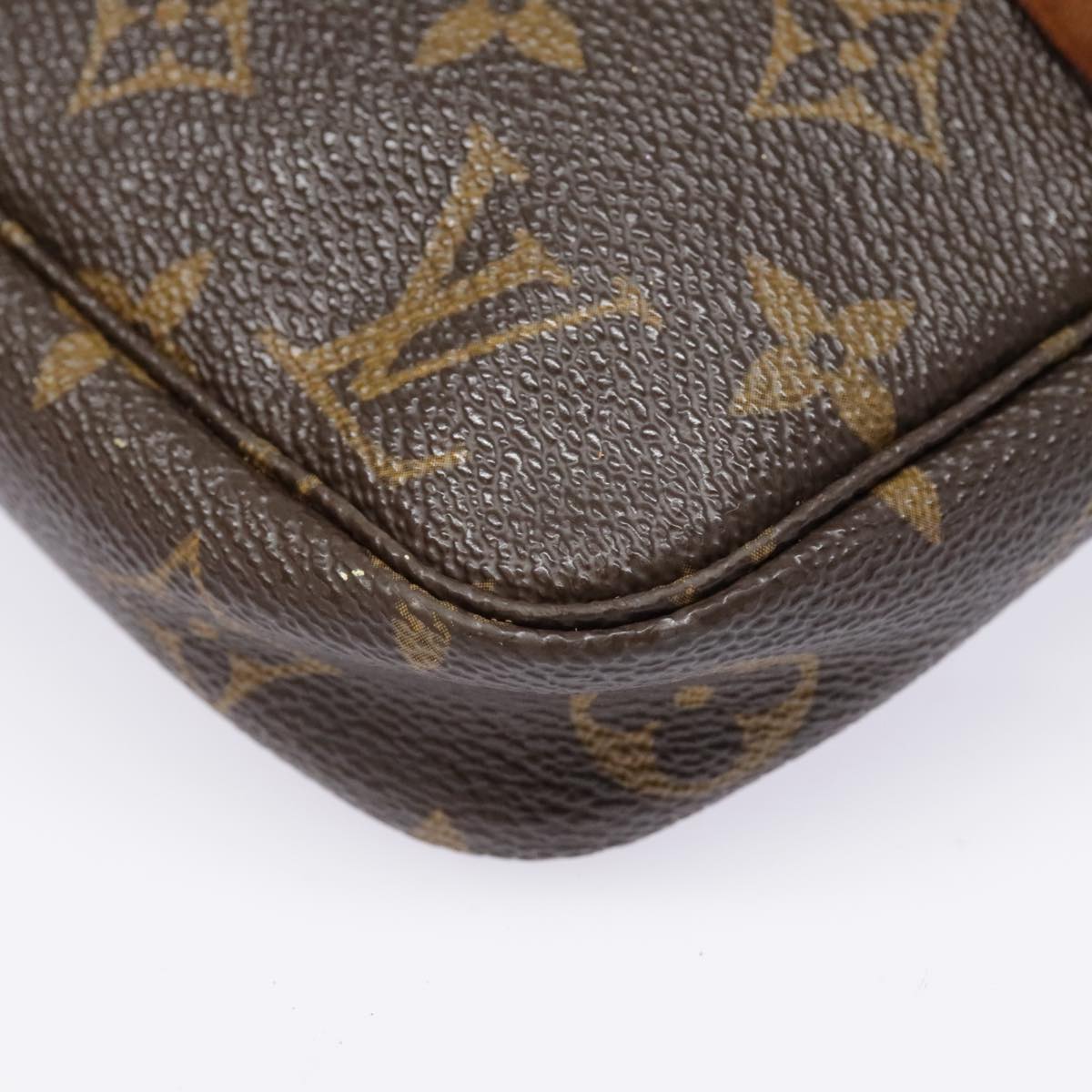 LOUIS VUITTON Monogram Pochette Accessoires Pouch M51980 LV Auth 90070