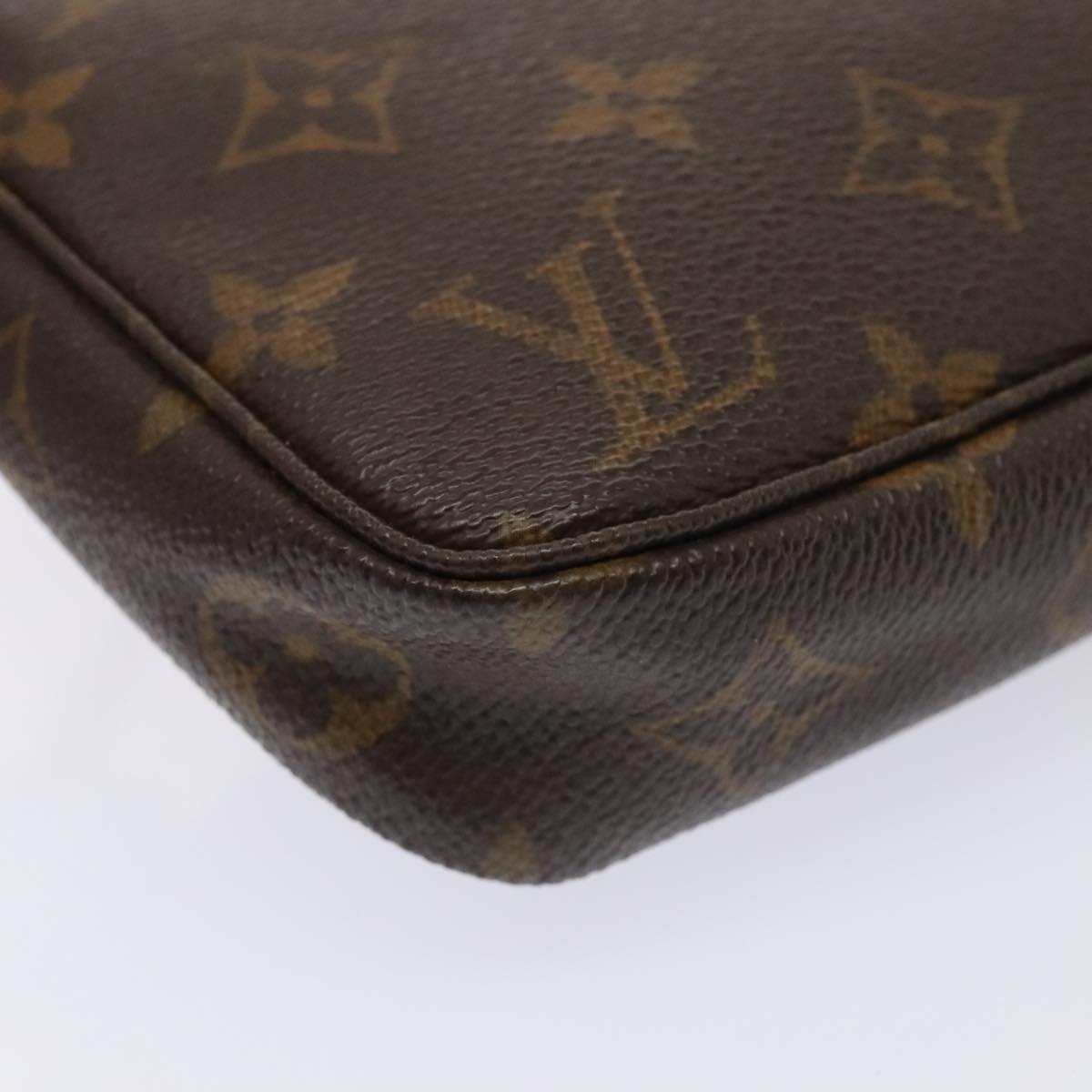 LOUIS VUITTON Monogram Pochette Accessoires Pouch M51980 LV Auth 90072