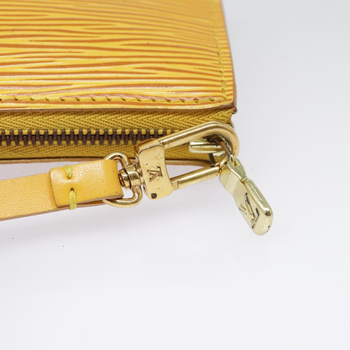 LOUIS VUITTON Epi Pochette Accessoires Pouch Yellow M52989 LV Auth 90078