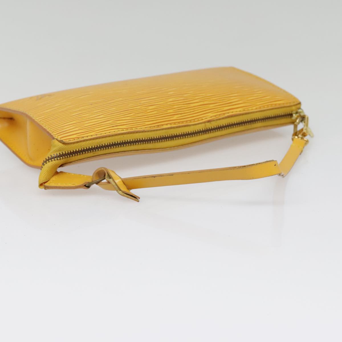 LOUIS VUITTON Epi Pochette Accessoires Pouch Yellow M52989 LV Auth 90078