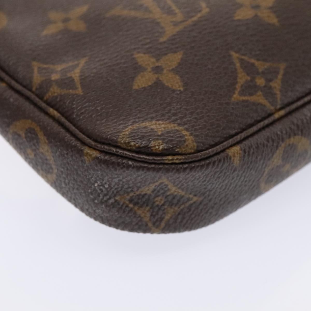 LOUIS VUITTON Monogram Mini Pochette Accessoires Pouch M58009 LV Auth 90080