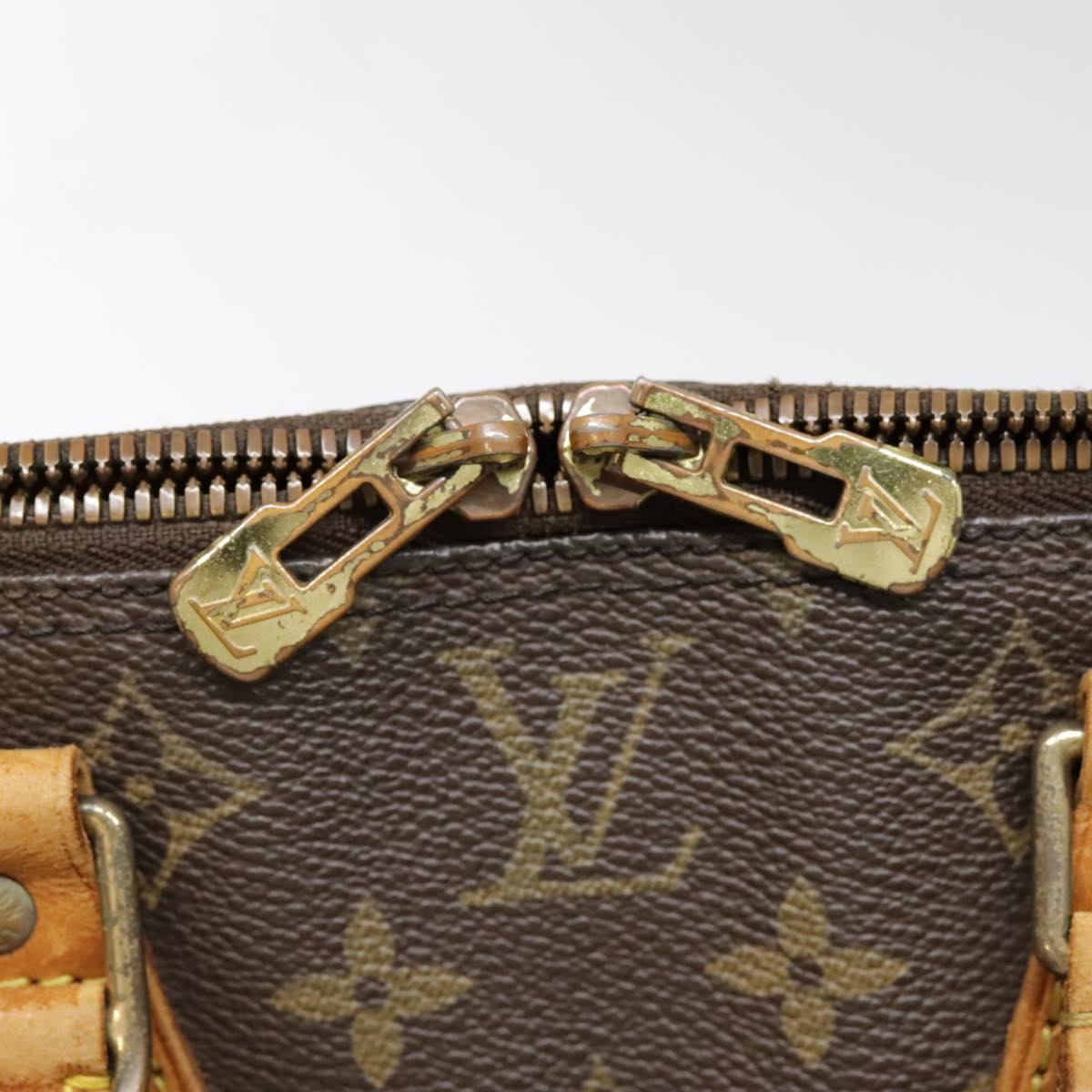 LOUIS VUITTON Monogram Alma Hand Bag M51130 LV Auth 90138