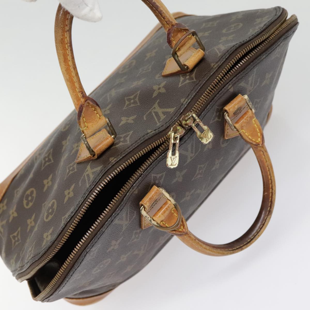 LOUIS VUITTON Monogram Alma Hand Bag M51130 LV Auth 90138