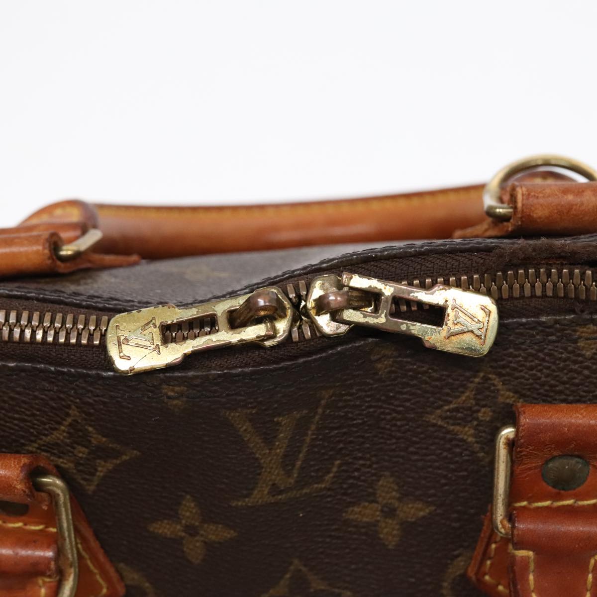 LOUIS VUITTON Monogram Alma Hand Bag M51130 LV Auth 90139