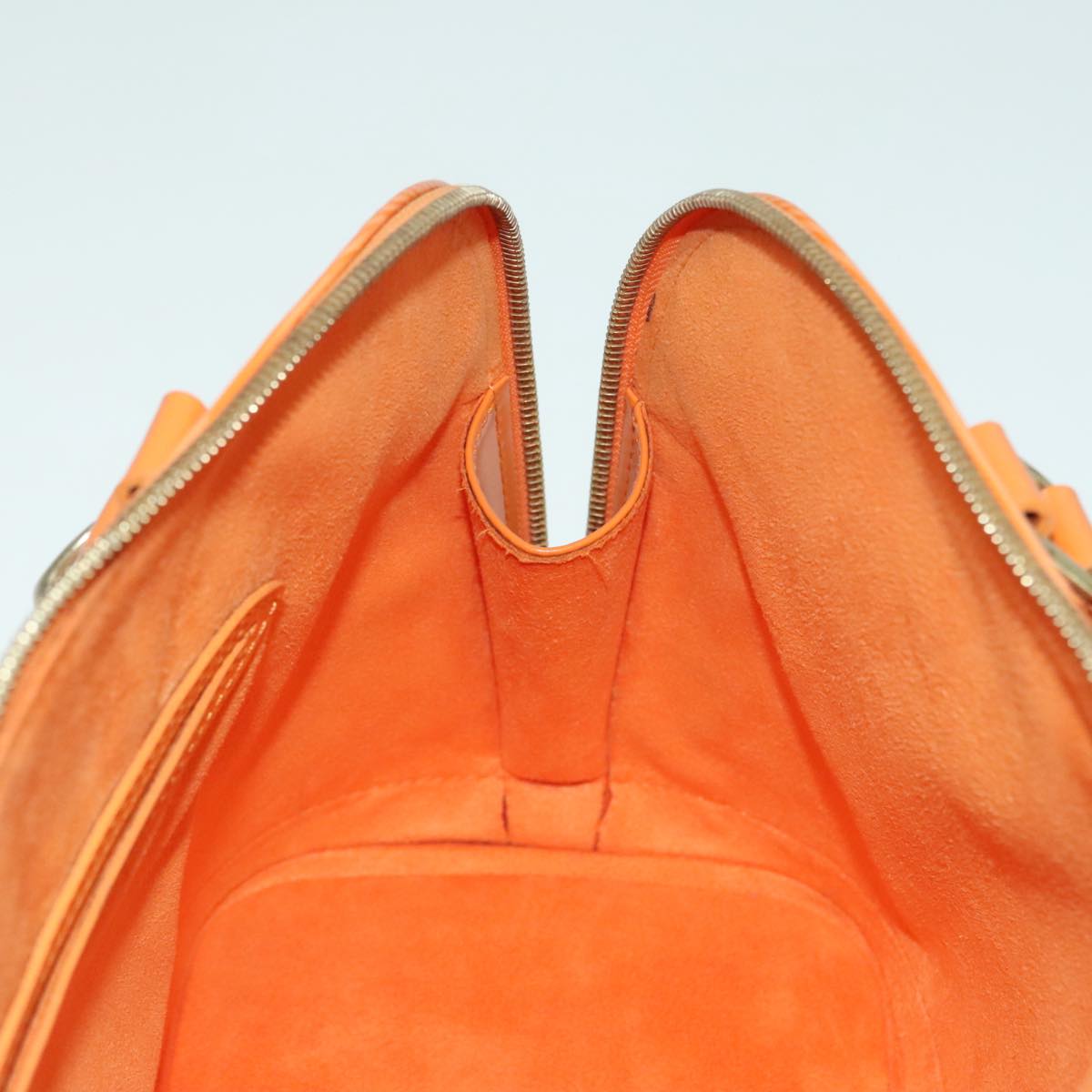 LOUIS VUITTON Epi Alma Hand Bag Orange Mandarin M5214H LV Auth 90276