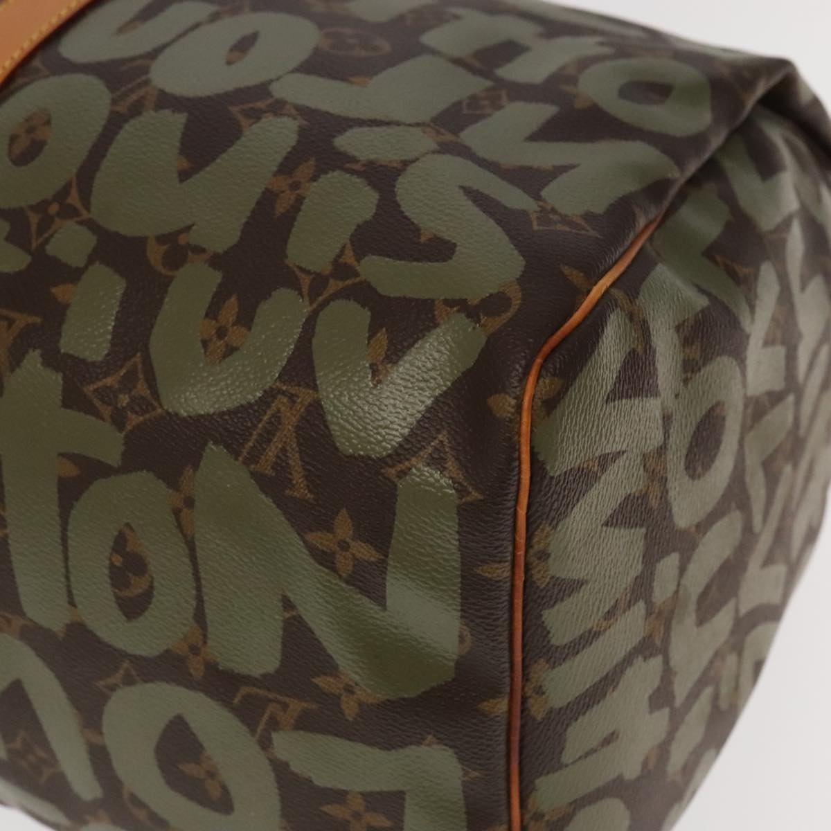 LOUIS VUITTON Monogram Graffiti Keepall 50 Boston Bag Khaki M92196 Auth 90286SAV