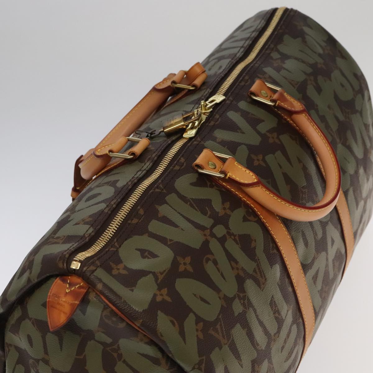 LOUIS VUITTON Monogram Graffiti Keepall 50 Boston Bag Khaki M92196 Auth 90286SAV