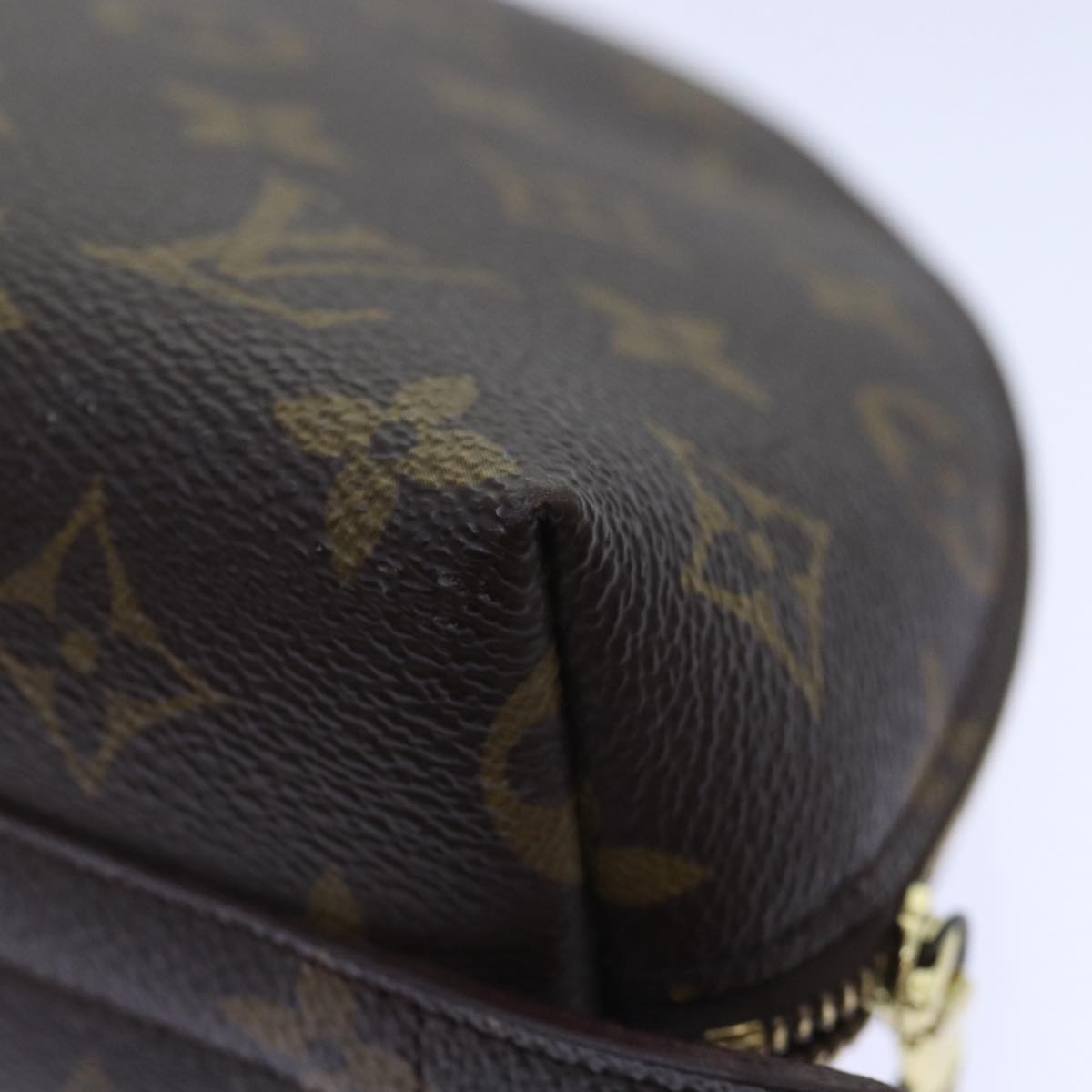 LOUIS VUITTON Monogram Trousse Demi Ronde Cosmetic Pouch M47520 LV Auth 90329