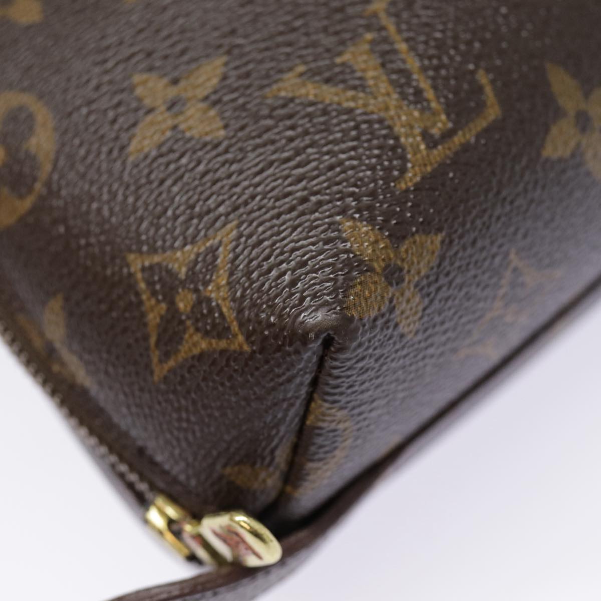 LOUIS VUITTON Monogram Trousse Demi Ronde Cosmetic Pouch M47520 LV Auth 90331