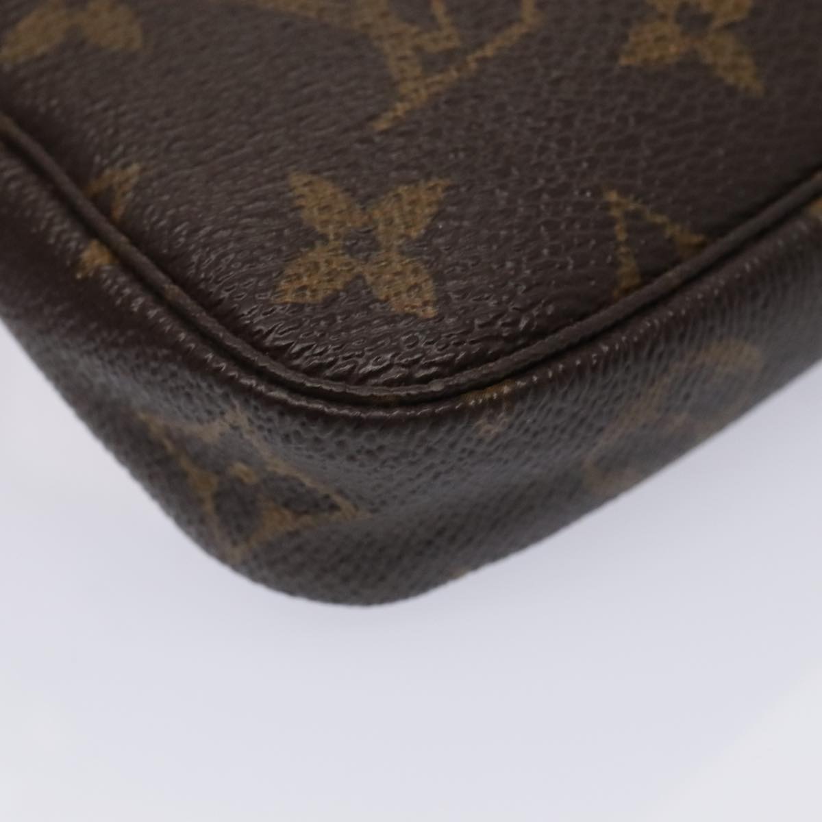 LOUIS VUITTON Monogram Mini Pochette Accessoires Pouch M58009 LV Auth 90343