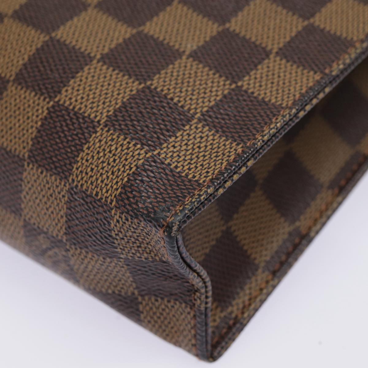 LOUIS VUITTON Damier Ebene Poche Toilette 26 Pouch N47543 LV Auth 90357