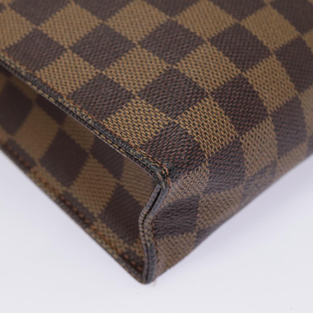 LOUIS VUITTON Damier Ebene Poche Toilette 26 Pouch N47543 LV Auth 90357