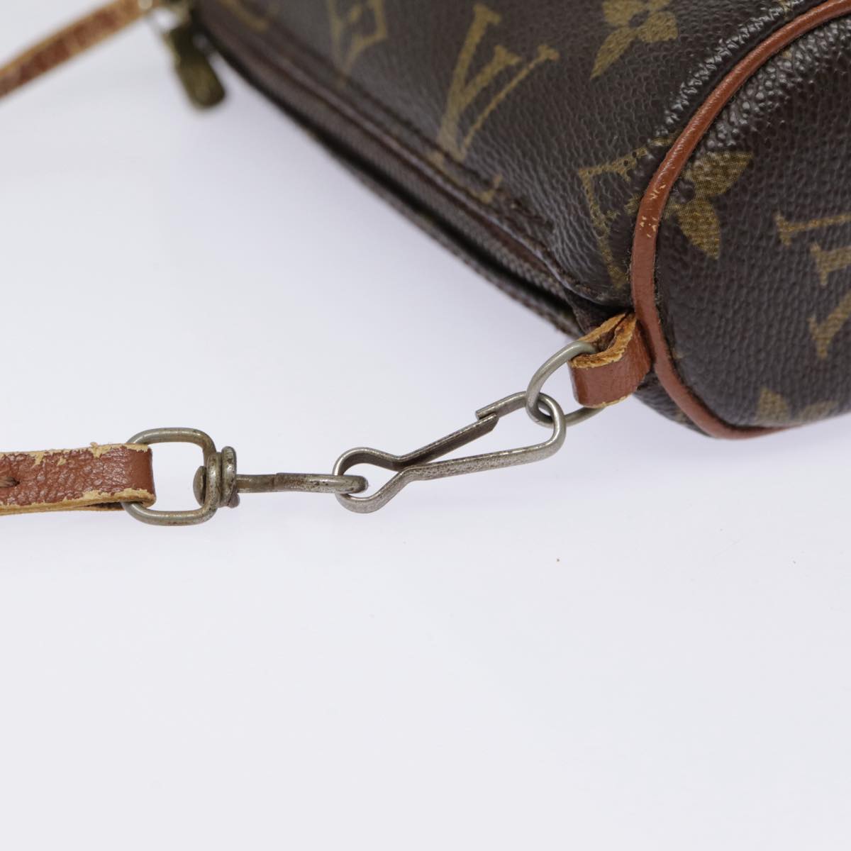 LOUIS VUITTON Monogram Papillon Pouch LV Auth 90359