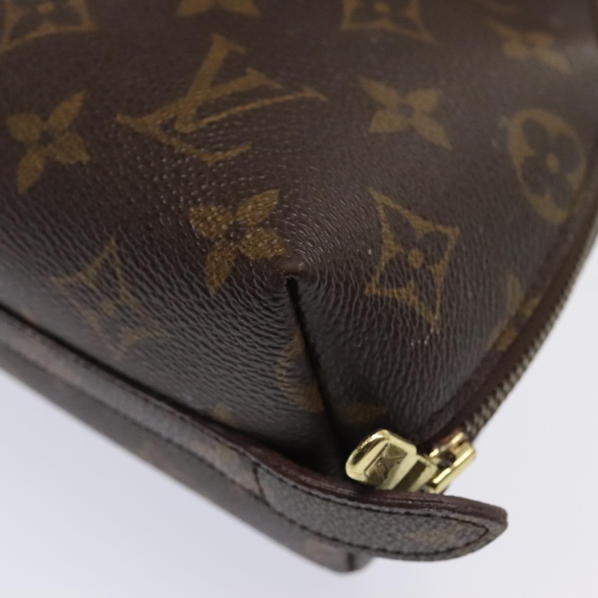 LOUIS VUITTON Monogram Trousse Demi Ronde Cosmetic Pouch M47520 LV Auth 90360