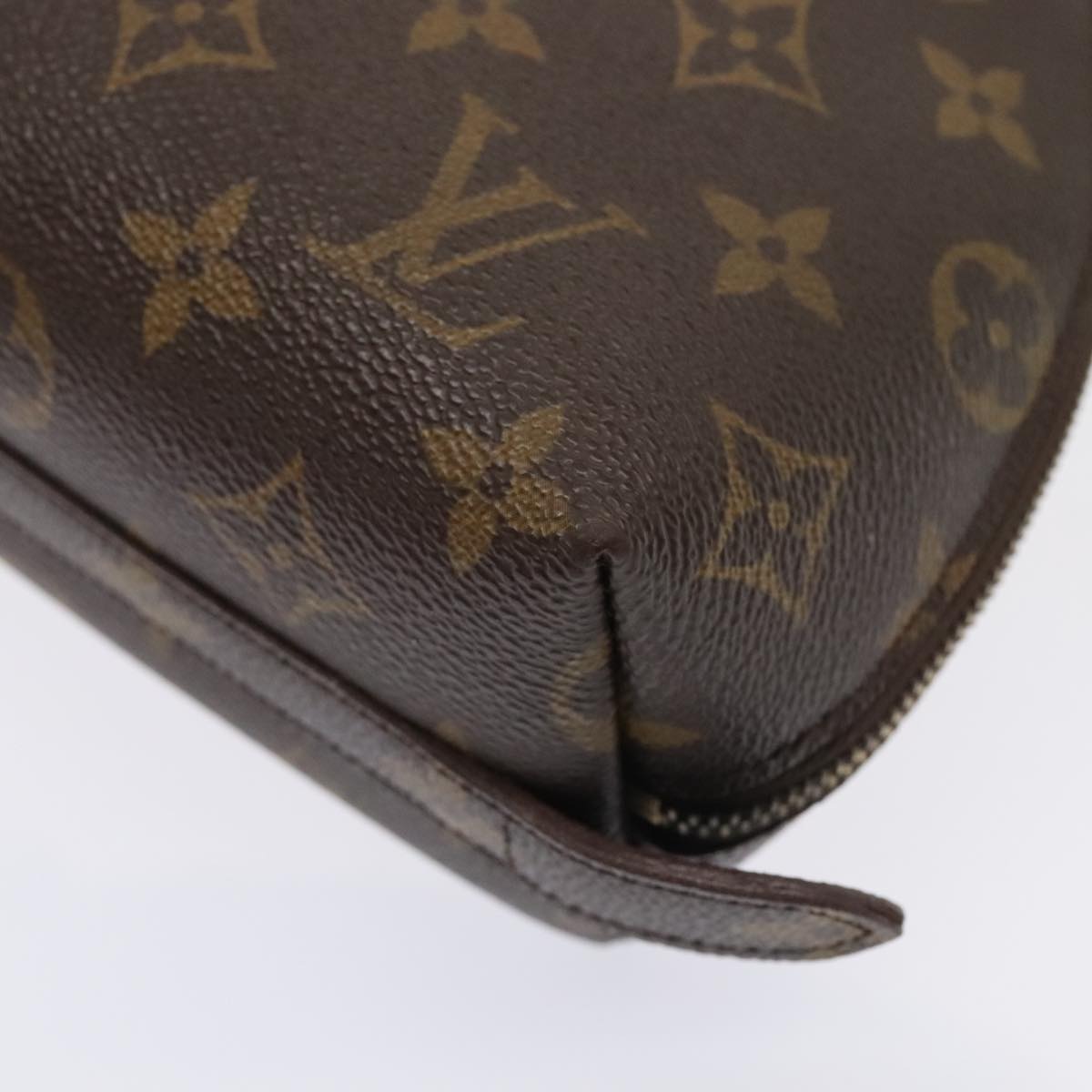 LOUIS VUITTON Monogram Trousse Demi Ronde Cosmetic Pouch M47520 LV Auth 90360