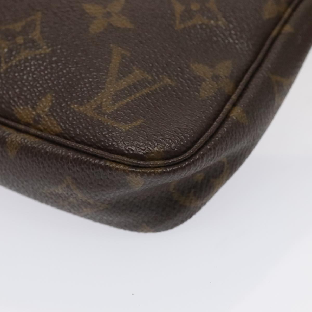 LOUIS VUITTON Monogram Pochette Accessoires Pouch M51980 LV Auth 90377