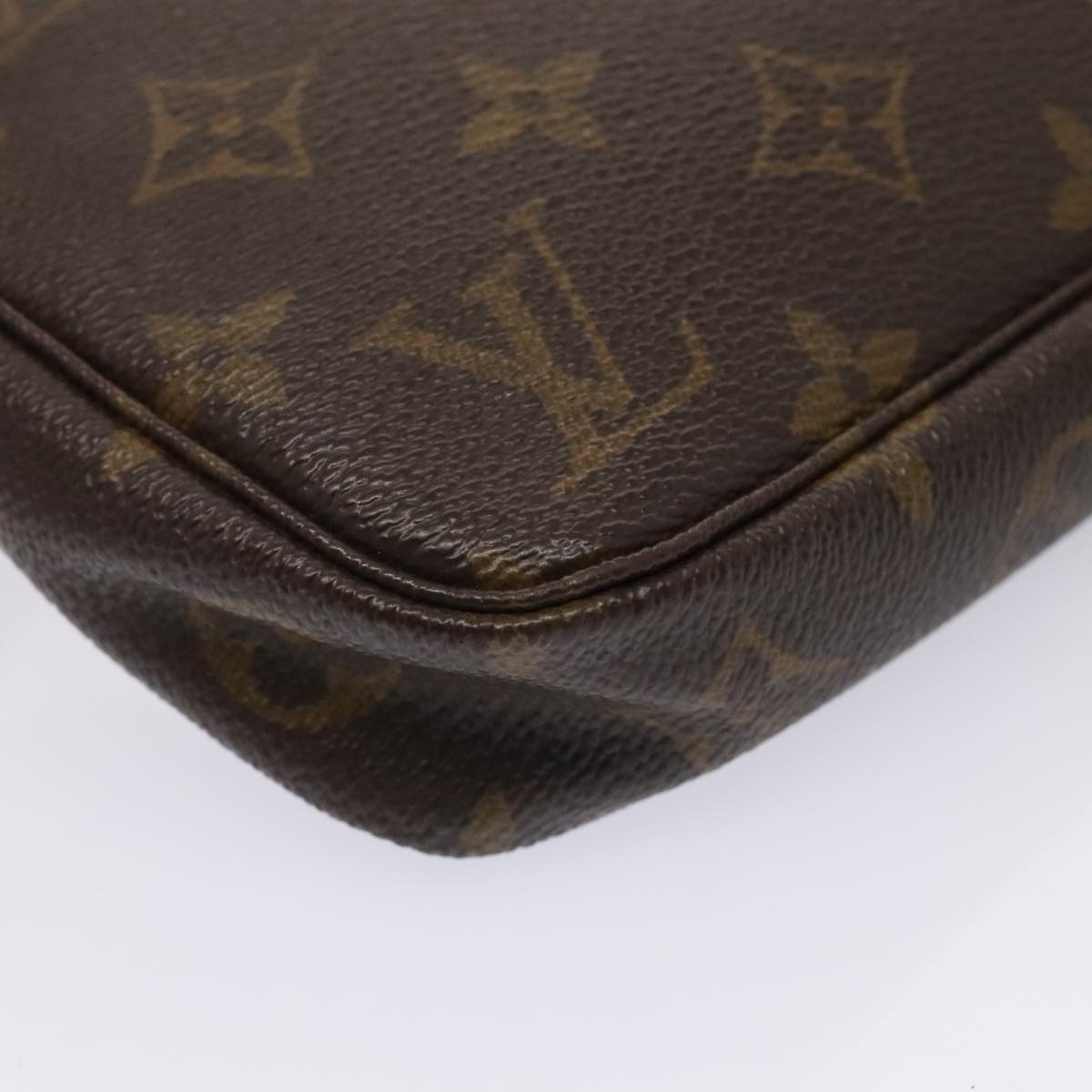 LOUIS VUITTON Monogram Pochette Accessoires Pouch M51980 LV Auth 90377