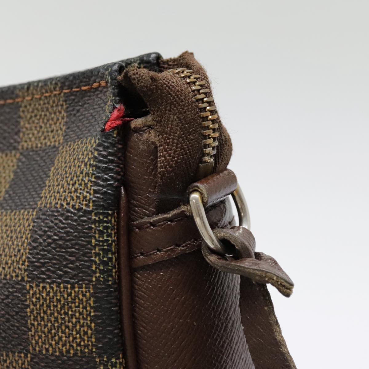 LOUIS VUITTON Damier Ebene Trousse Makeup Pouch N51982 LV Auth 90400