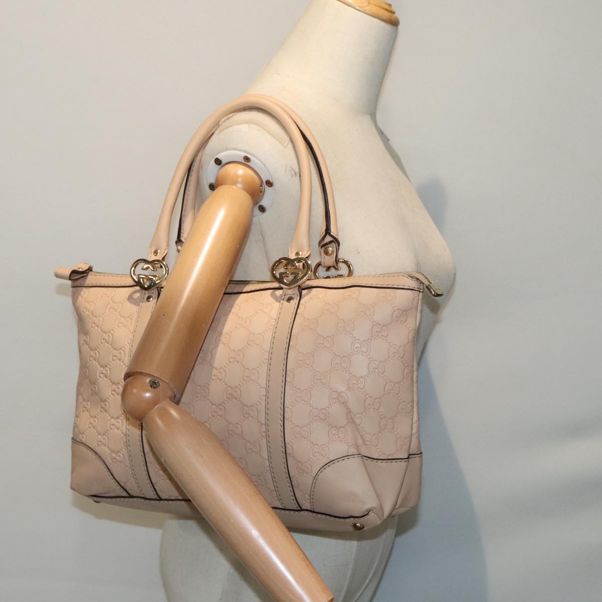 GUCCI GG Canvas Lovely Hand Bag Beige Gold 257069 Auth 90406