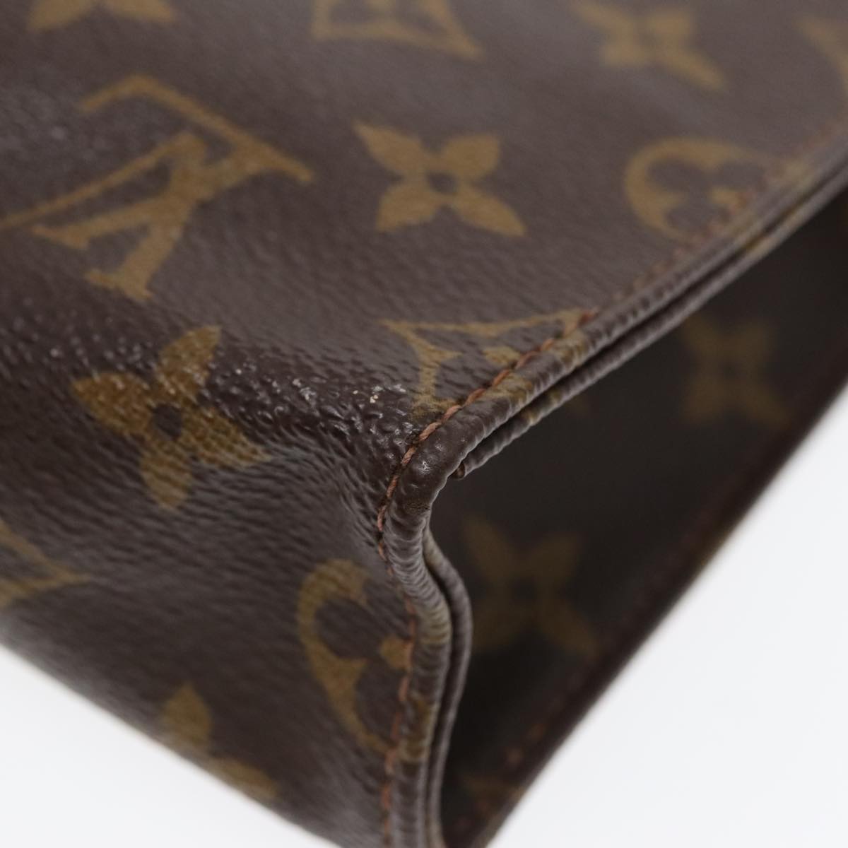 LOUIS VUITTON Monogram Poche Toilette 26 Pouch USA limited M47542 LV Auth 90636