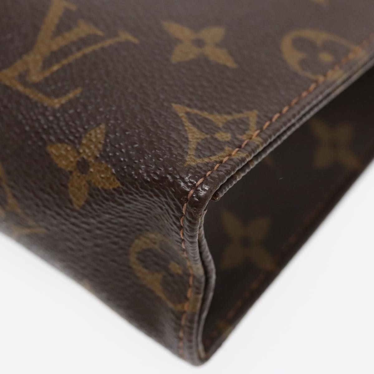 LOUIS VUITTON Monogram Poche Toilette 26 Pouch USA limited M47542 LV Auth 90636