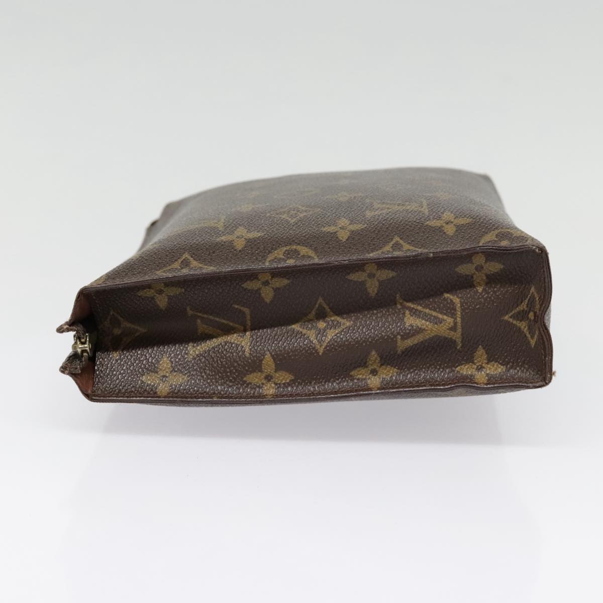 LOUIS VUITTON Monogram Poche Toilette 26 Pouch M47542 LV Auth 90650