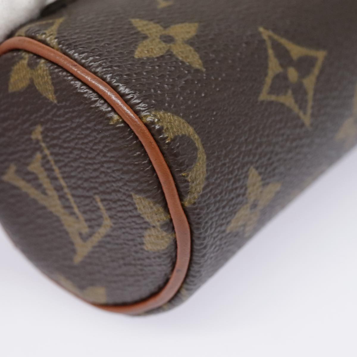 LOUIS VUITTON Monogram Papillon Pouch LV Auth 90664