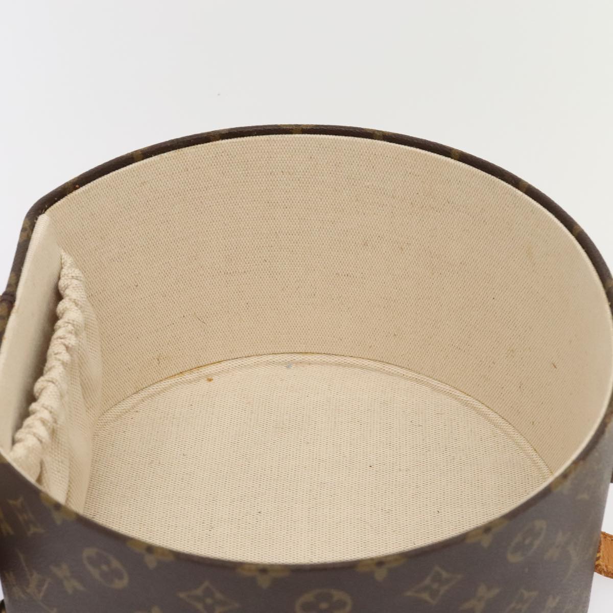 LOUIS VUITTON Monogram Boite Chapo 30 Hat Box M23626 LV Auth 90710