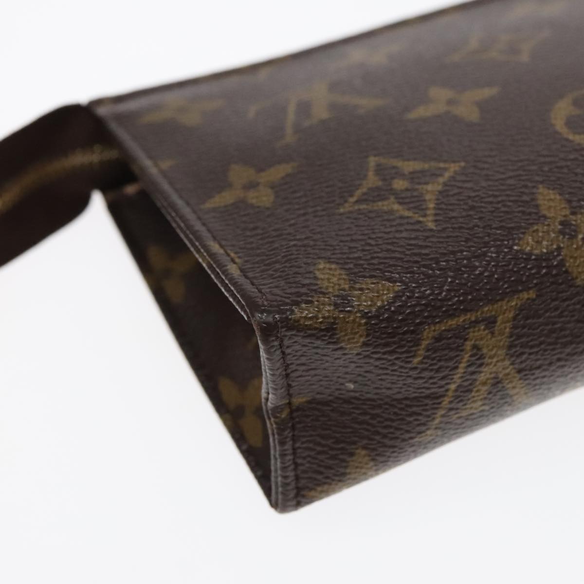 LOUIS VUITTON Monogram Poche Toilette 15 Pouch M47546 LV Auth 90817