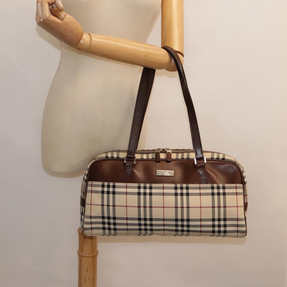 BURBERRY Nova Check Shoulder Bag Canvas Beige Auth 90861