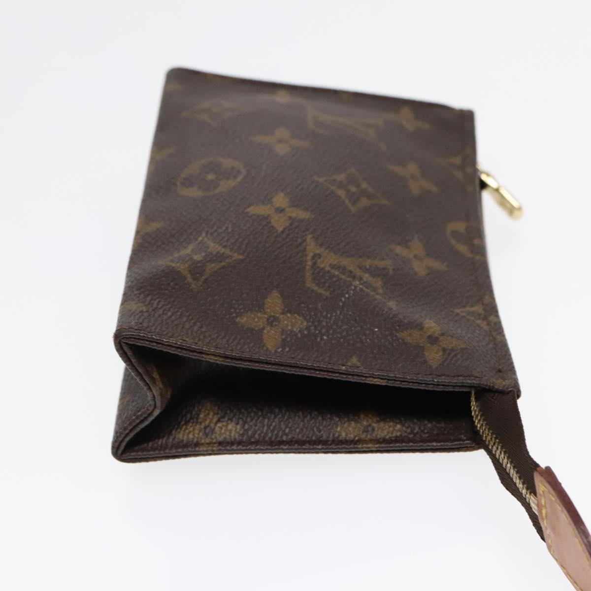 LOUIS VUITTON Monogram Poche Toilette 15 Pouch M47546 LV Auth 90876