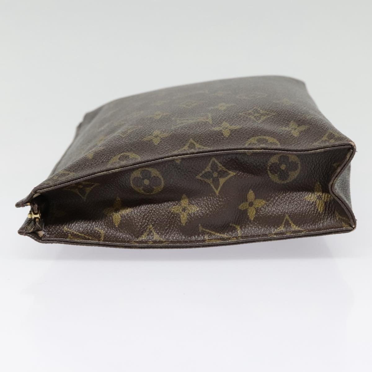 LOUIS VUITTON Monogram Poche Toilette 26 Pouch M47542 LV Auth 90926