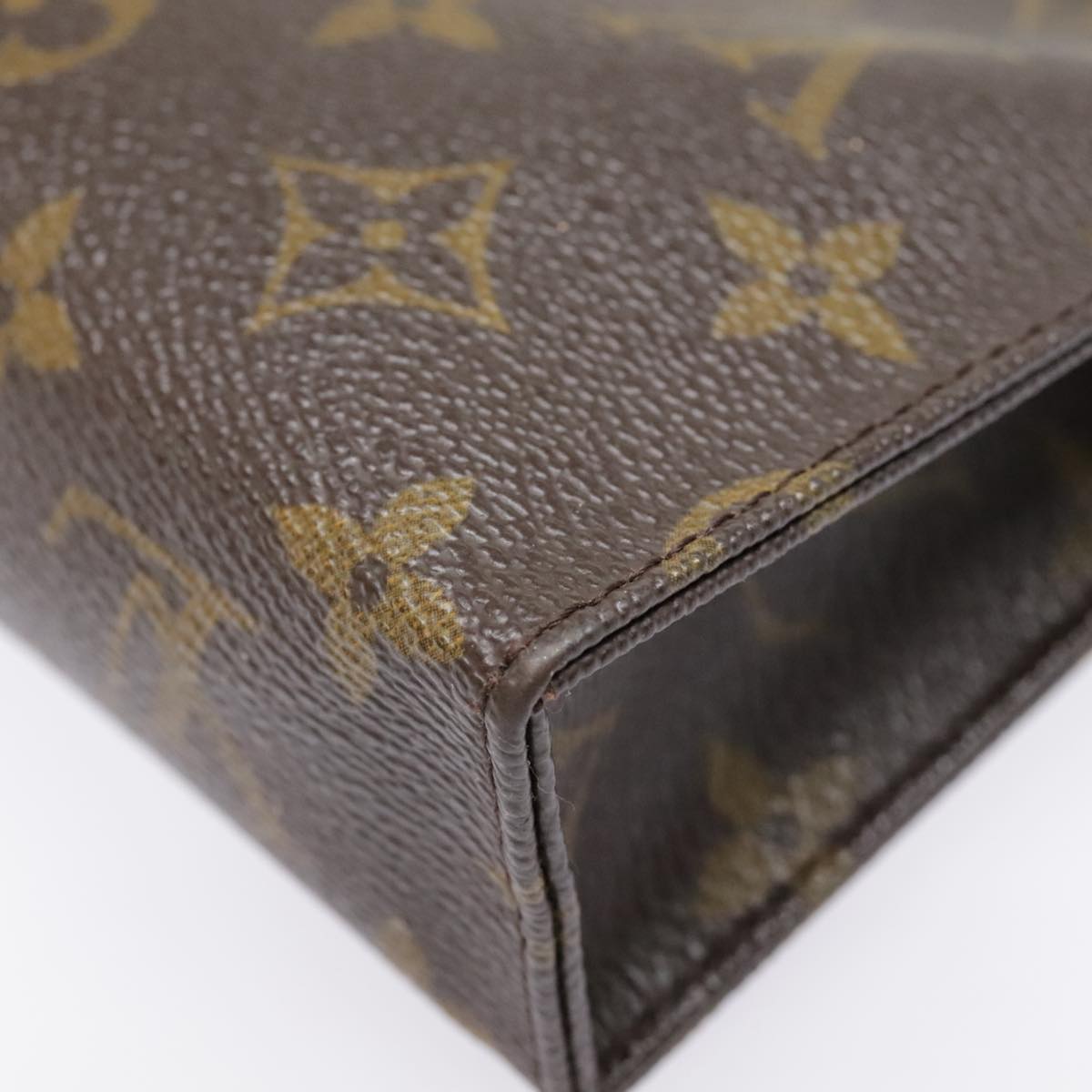 LOUIS VUITTON Monogram Poche Toilette 15 Pouch M47546 LV Auth 90930