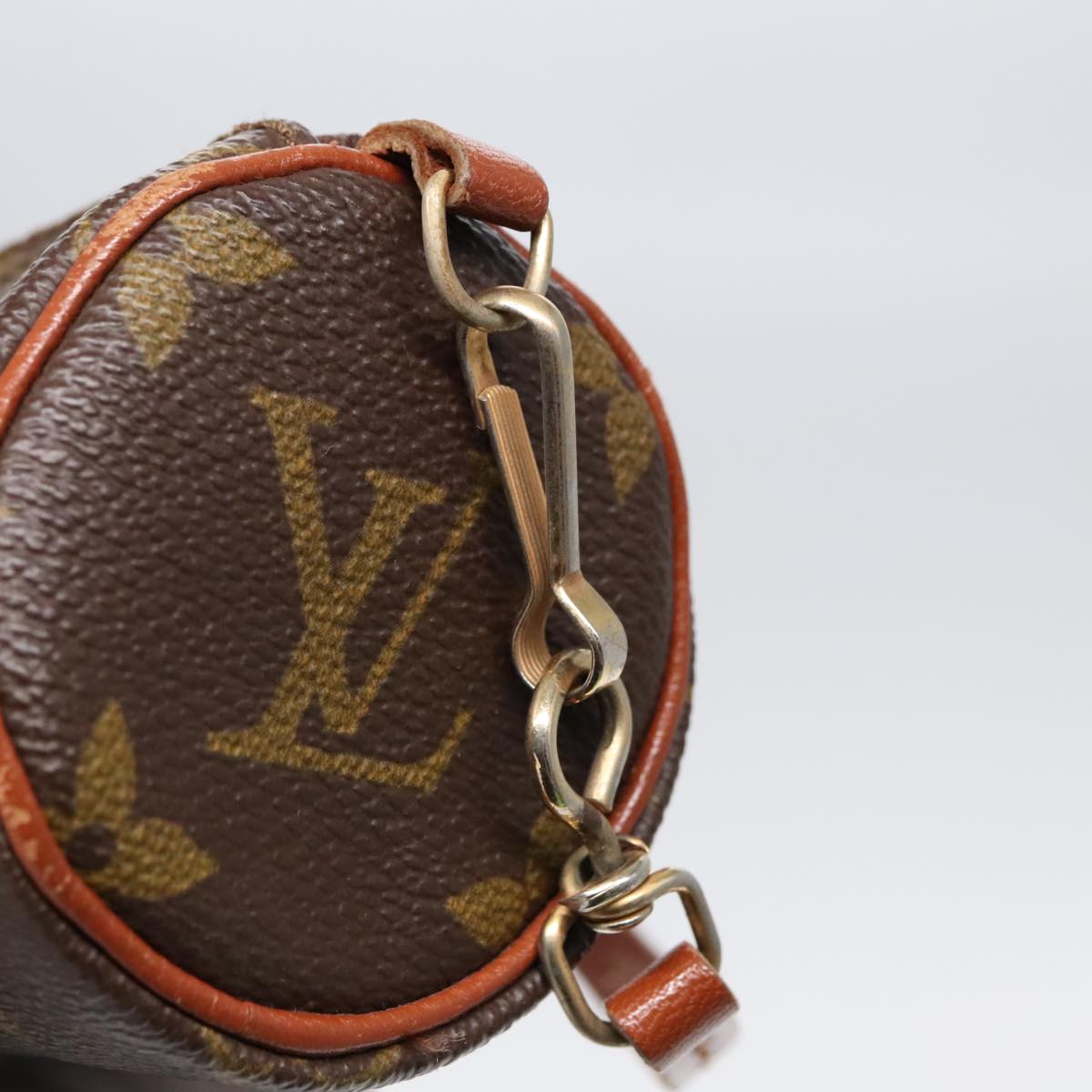 LOUIS VUITTON Monogram Papillon Pouch LV Auth 90932